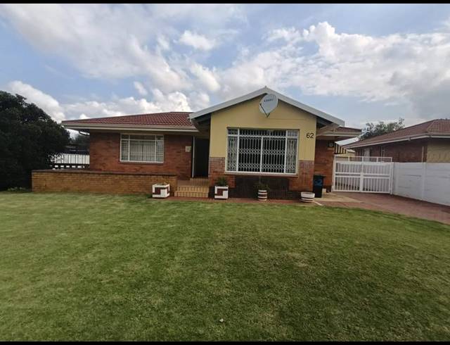 3 BEDROOM PROPERTY TO RENT IN STRUBENVALE